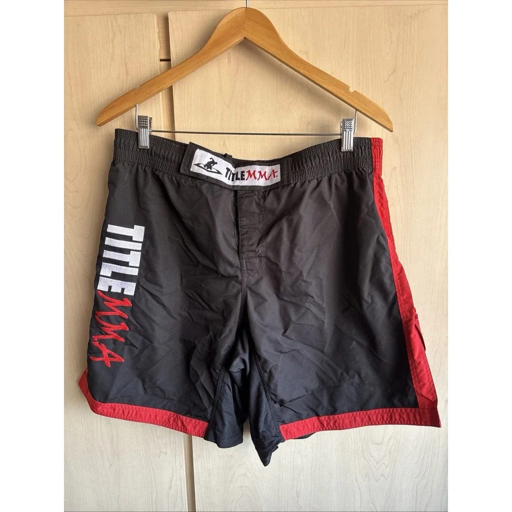 Title MMA Shorts Mens Large Black Boxing Fighting Martial Arts Compression MMA